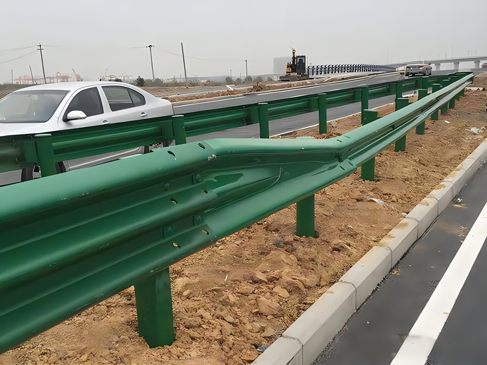 晋中高速波形护栏板日常维护方案确保道路安全新举措